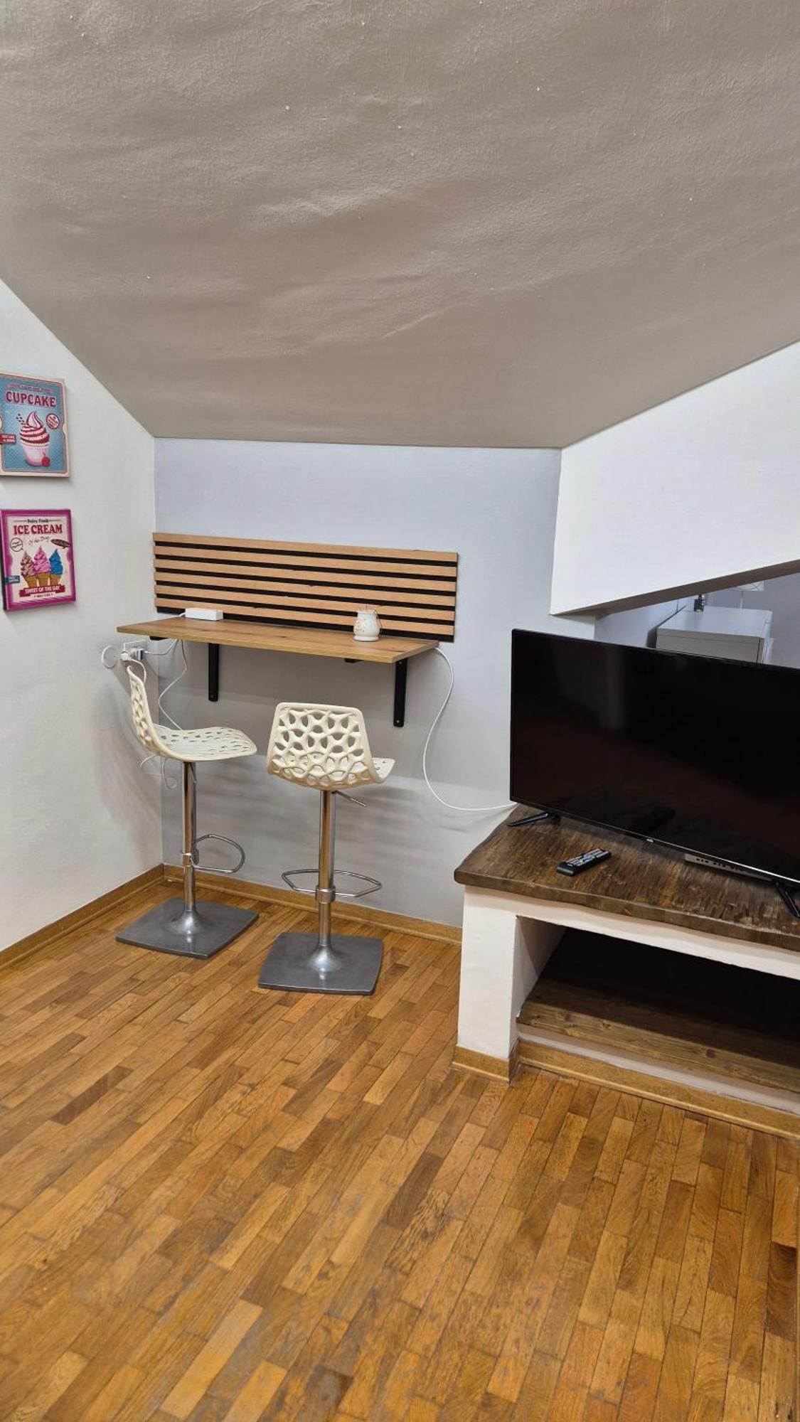 Zia Peppa Apartment Castel Di Sangro Bagian luar foto